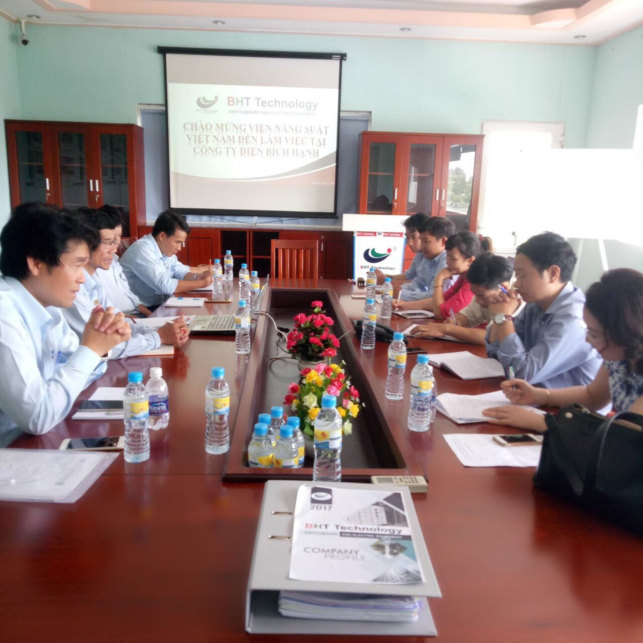  VIETNAM PRODUCTIVITY INSTITUTE  WORKED IN BHT Technology FACTORY